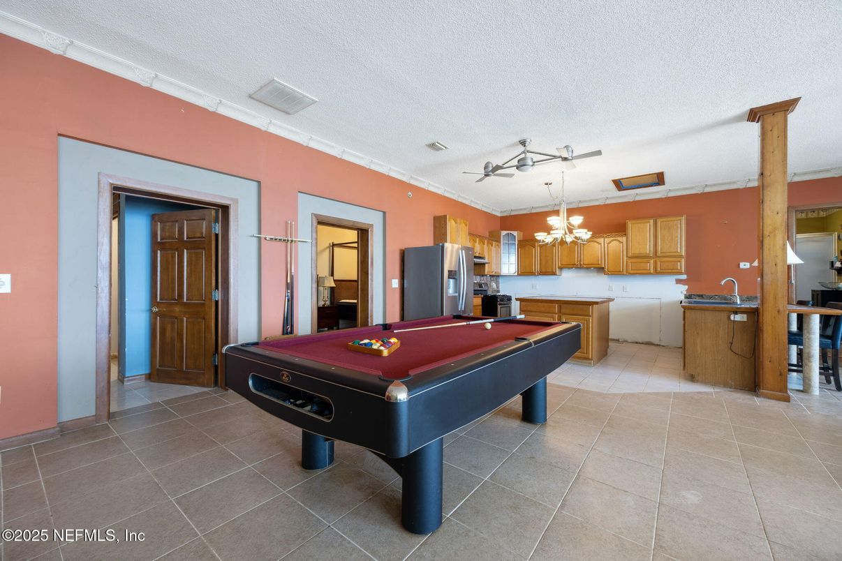 Billiard Table, Game Room, Interior, Kitchen, Pendant Lights