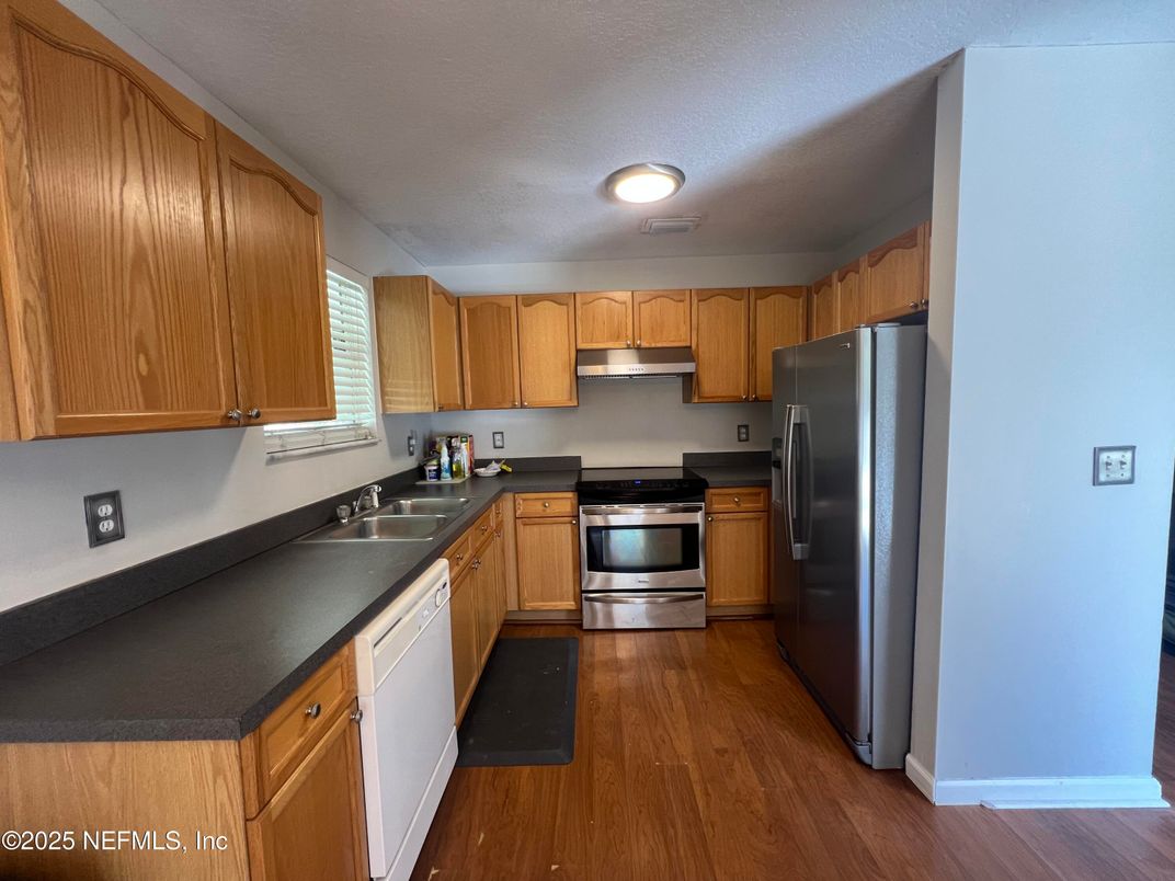 Interior, Kitchen, Stainless Steel Appliances, Wood Texture Flooring