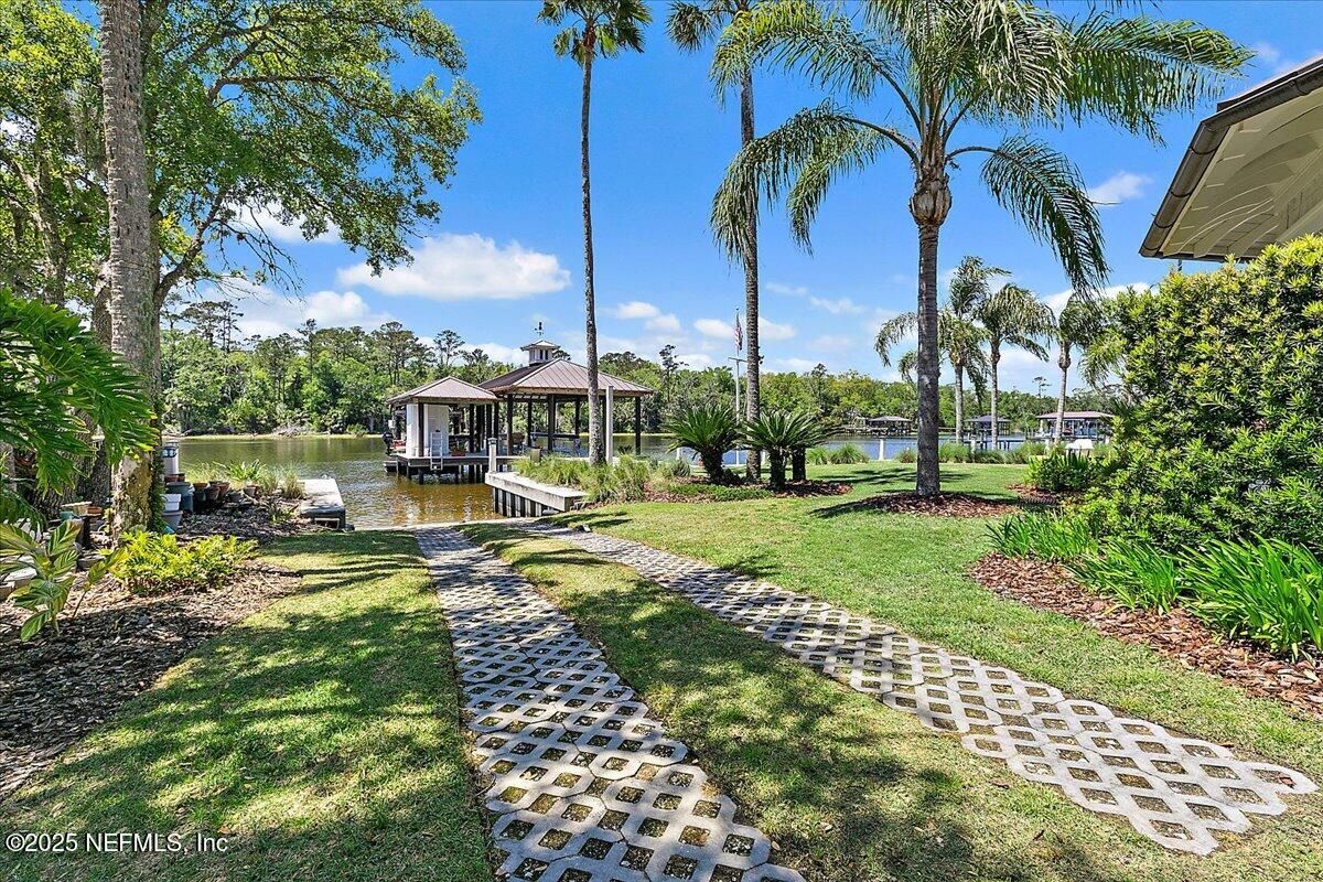 Backyard, Exterior, Water