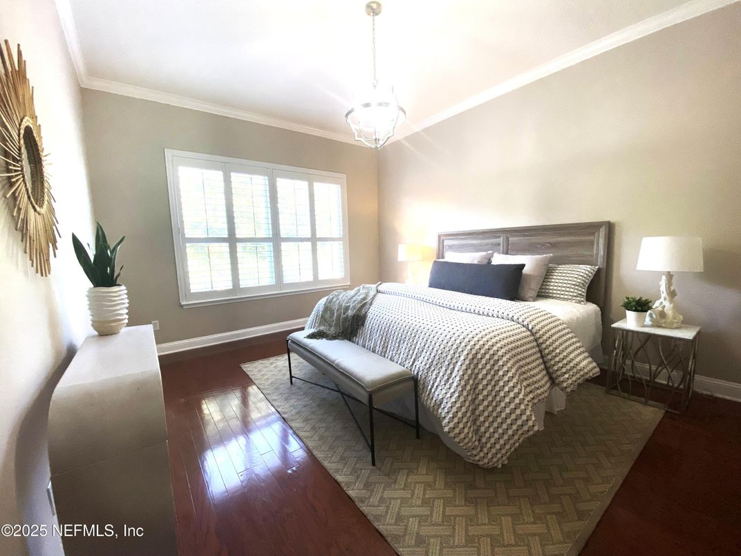 Bedroom, Interior, Pendant Lights, Wood Texture Flooring
