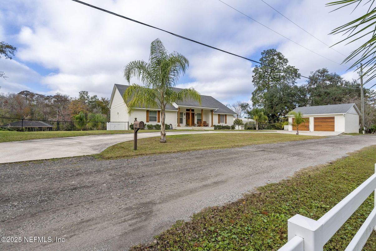 Backyard, Detached Garage, Exterior