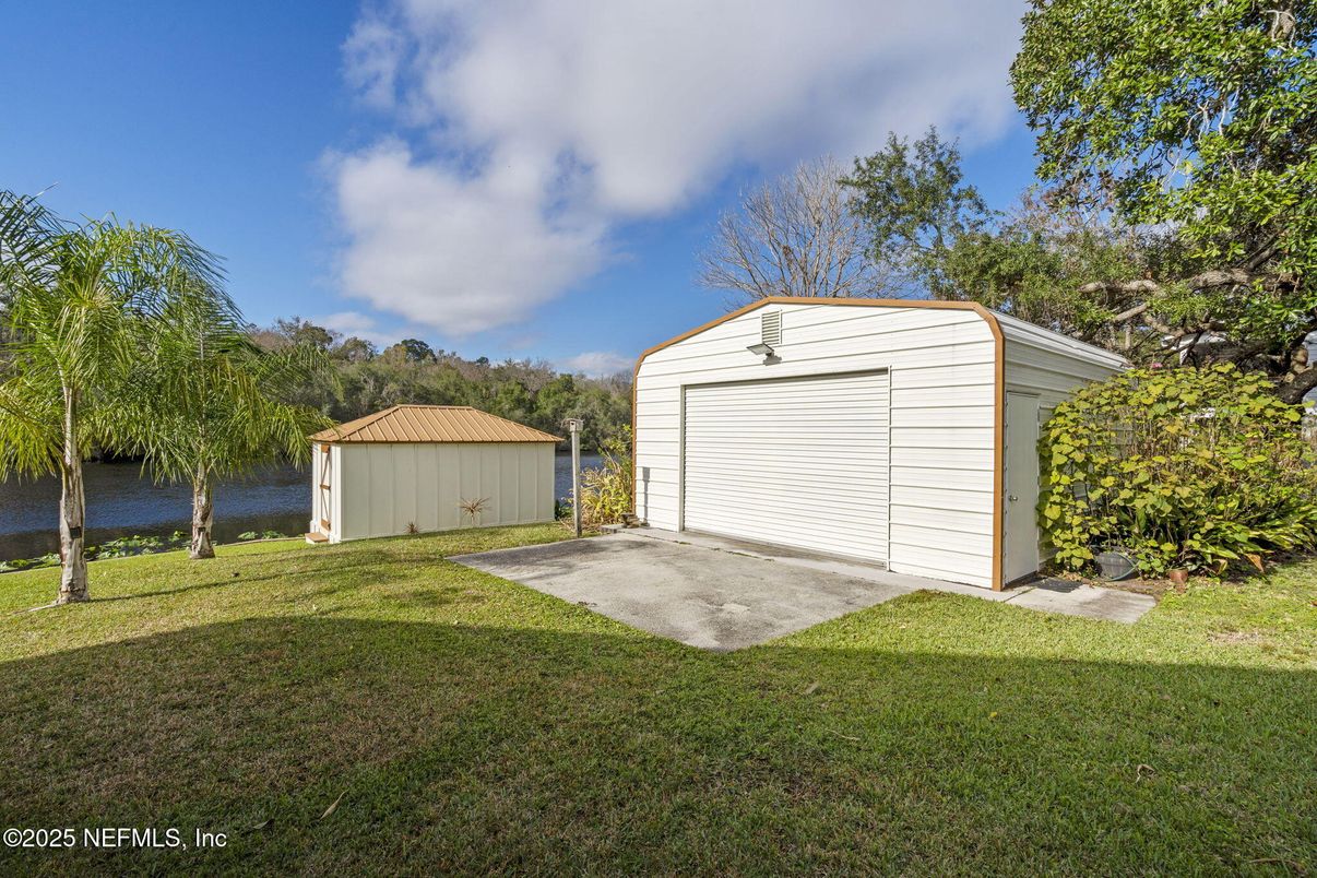 Backyard, Detached Garage, Exterior