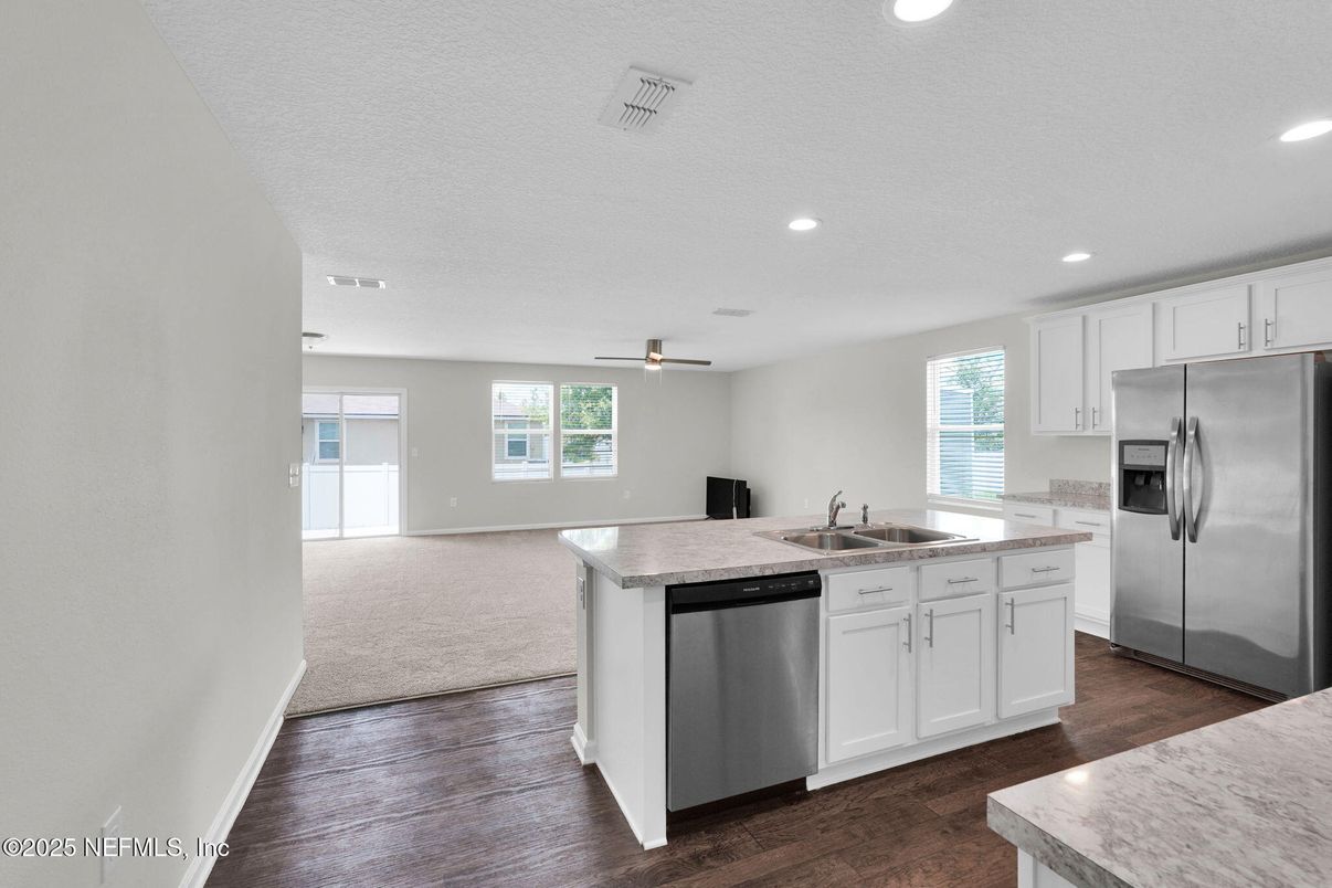 DE Listing image placeholder