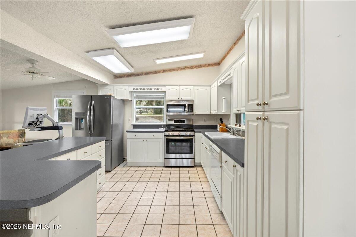 Interior, Kitchen, Stainless Steel Appliances
