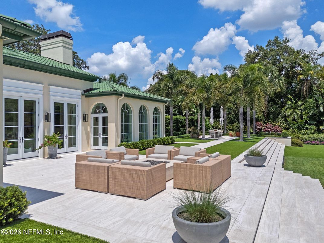 DE Listing image placeholder