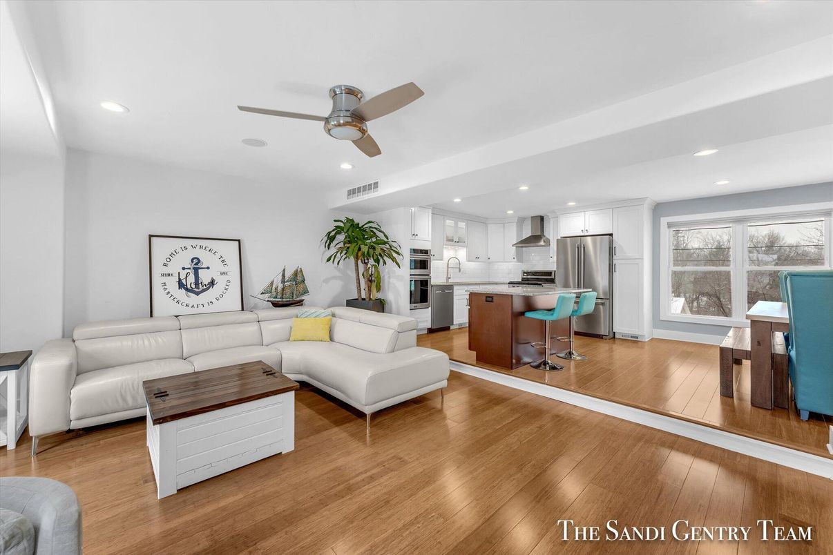 Interior, Kitchen, Living room, Recessed Lighting, Stainless Steel Appliances, Wood Texture Flooring