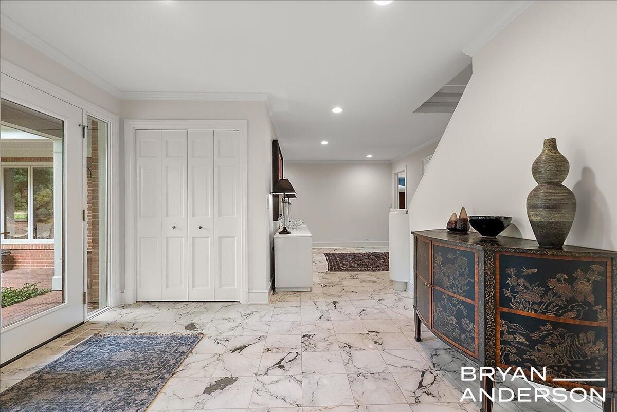 Interior, Marble, Recessed Lighting