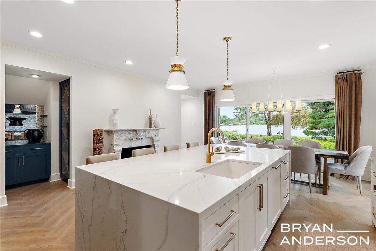 Dining room, Fireplace, Interior, Kitchen, Pendant Lights, Recessed Lighting, Wood Texture Flooring