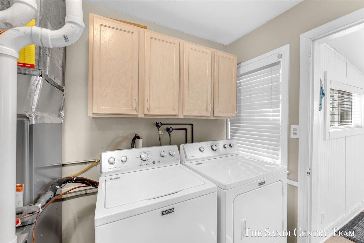 Interior, Utility Closets, Washer