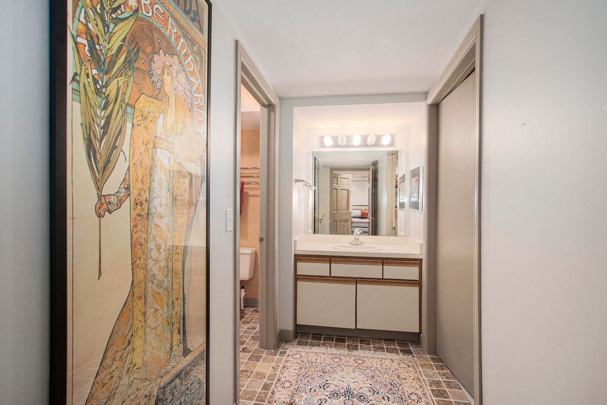 Bathroom, Interior