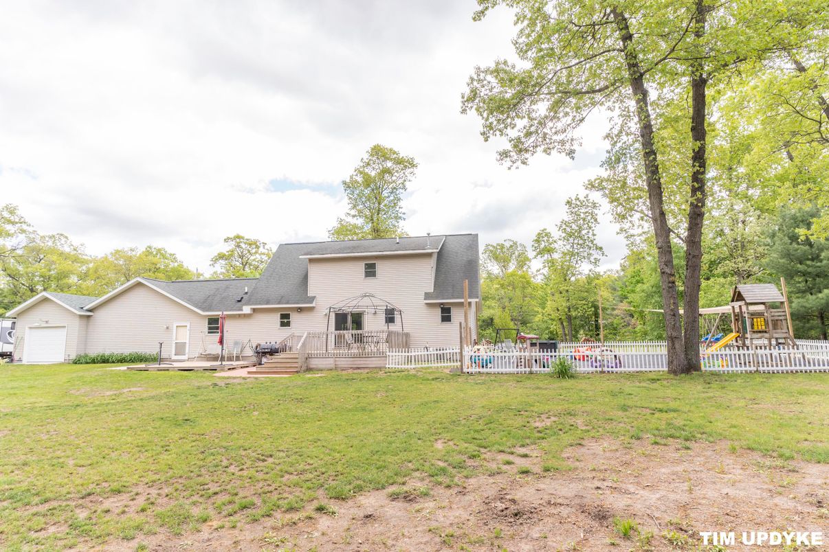 Backyard, Exterior, Playground