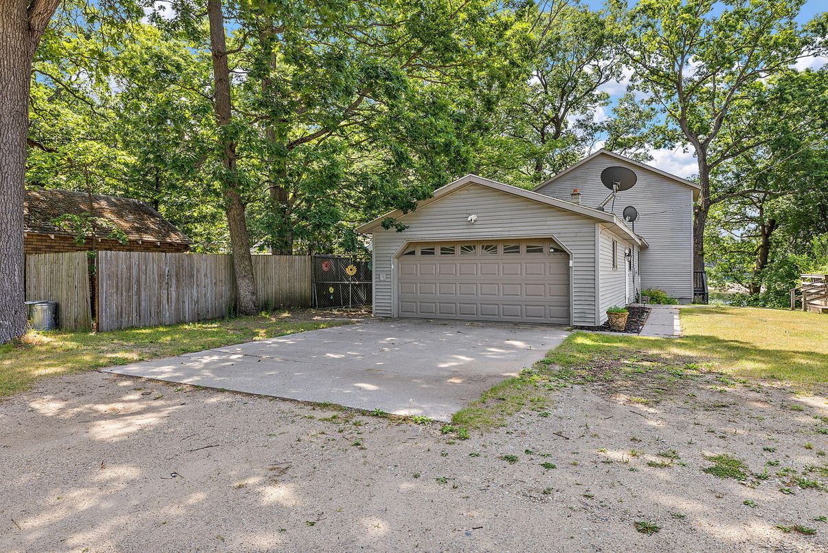 Backyard, Detached Garage, Exterior