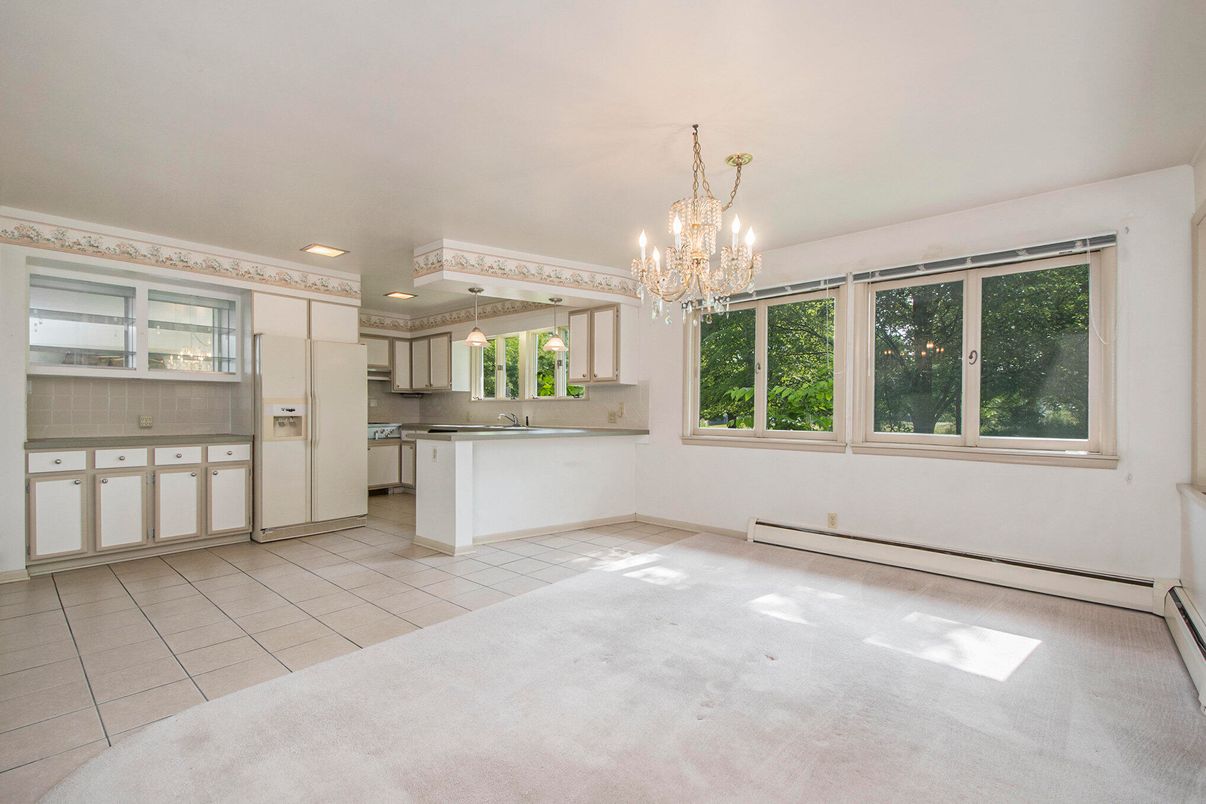 Chandelier, Empty room, Interior, Kitchen, Recessed Lighting