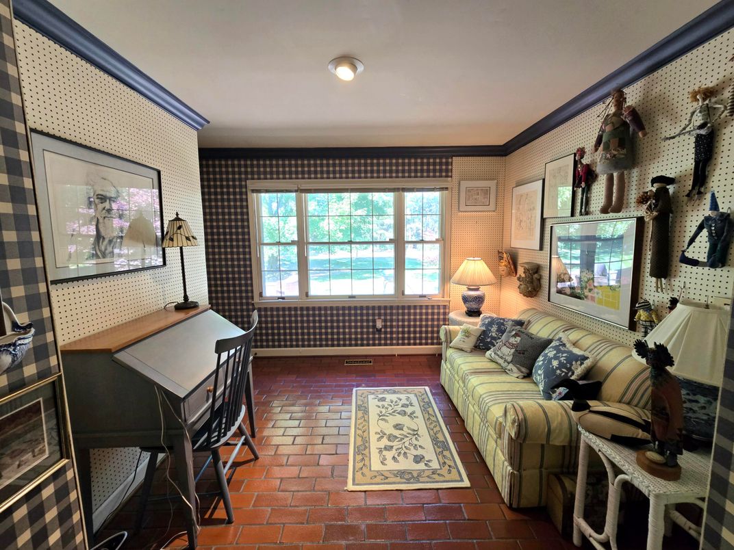 Interior, Living room
