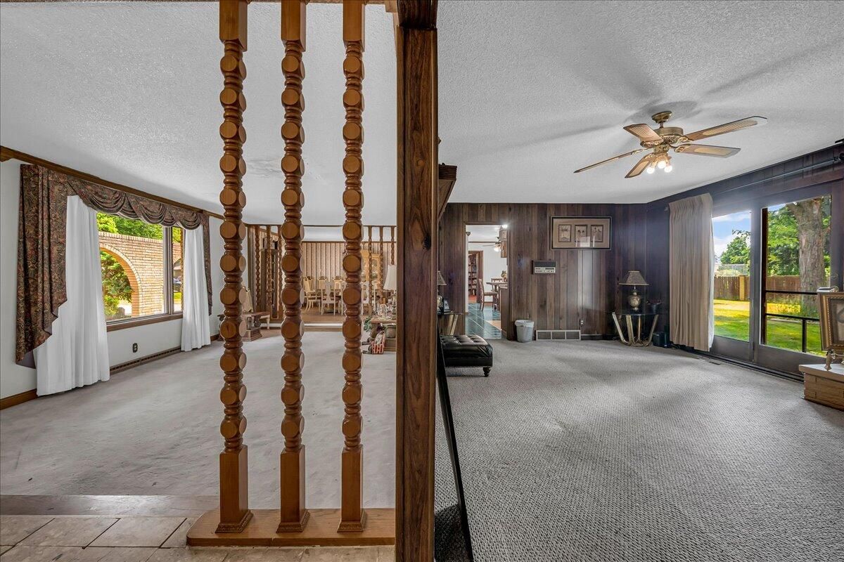 Interior, Wooden Walls