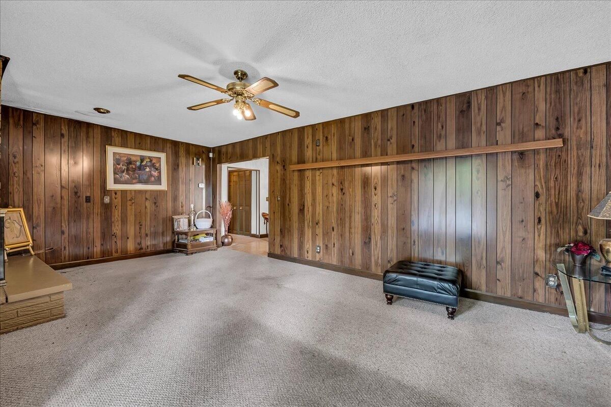 Empty room, Interior, Wooden Walls