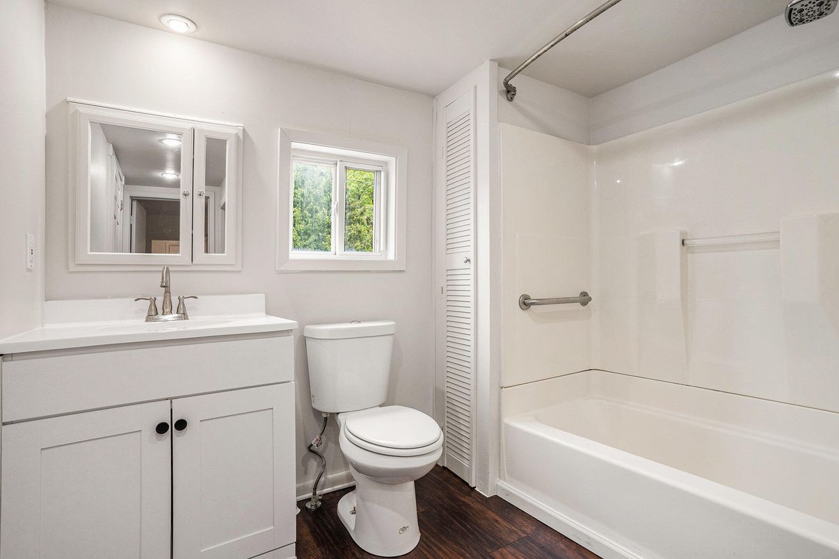 Bathroom, Interior, Recessed Lighting, Wood Texture Flooring