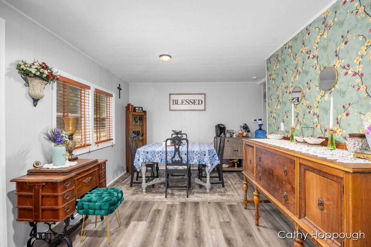 Dining room, Interior, Wood Texture Flooring