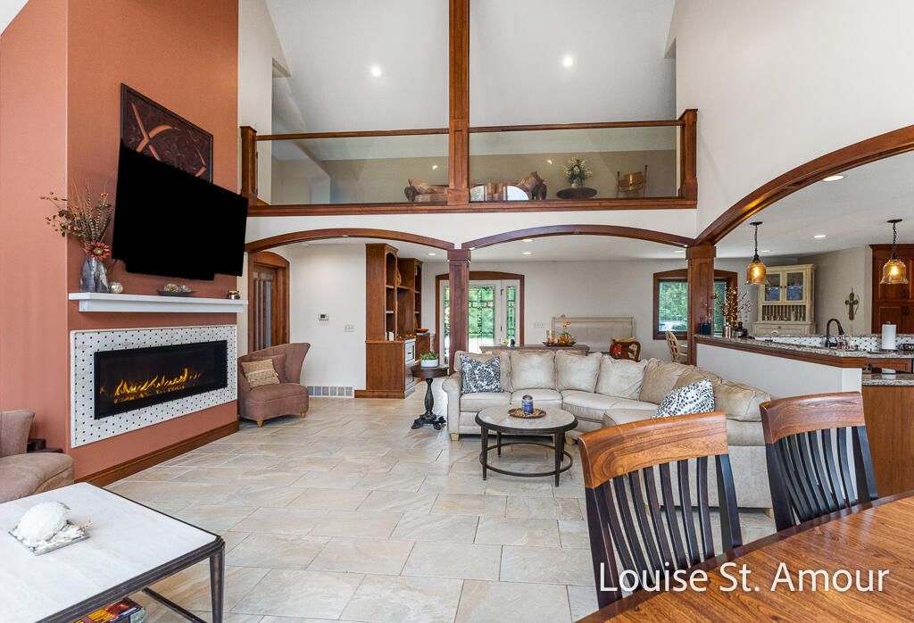 Dining room, Fireplace, Interior, Living room, Pendant Lights, Recessed Lighting