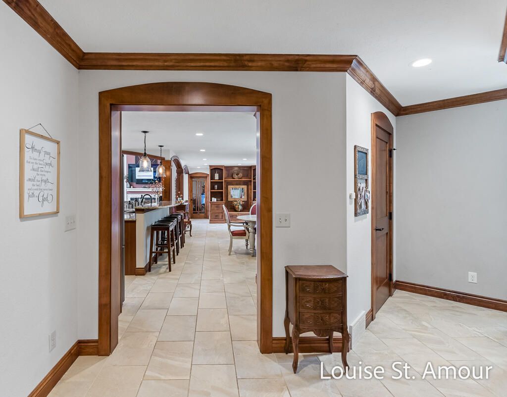 Interior, Pendant Lights, Recessed Lighting