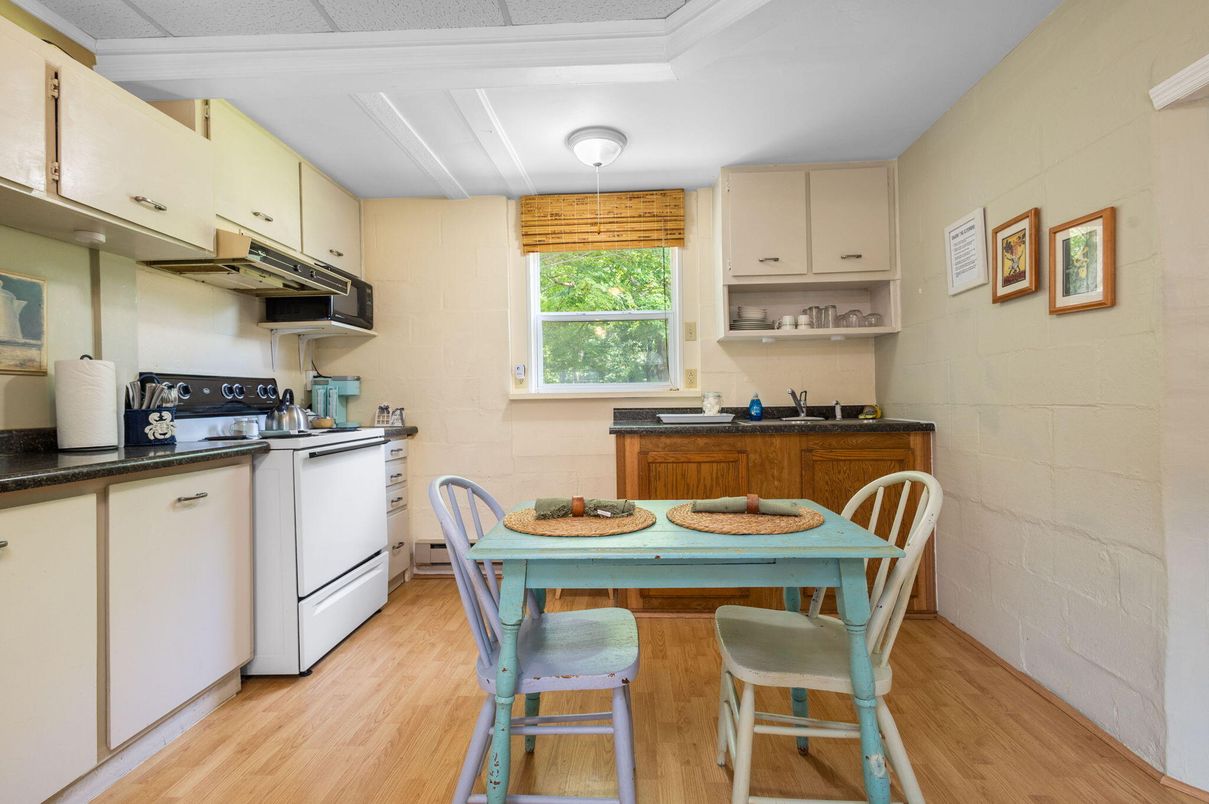 Dining room, Interior, Kitchen, Stone Walls, Wood Texture Flooring