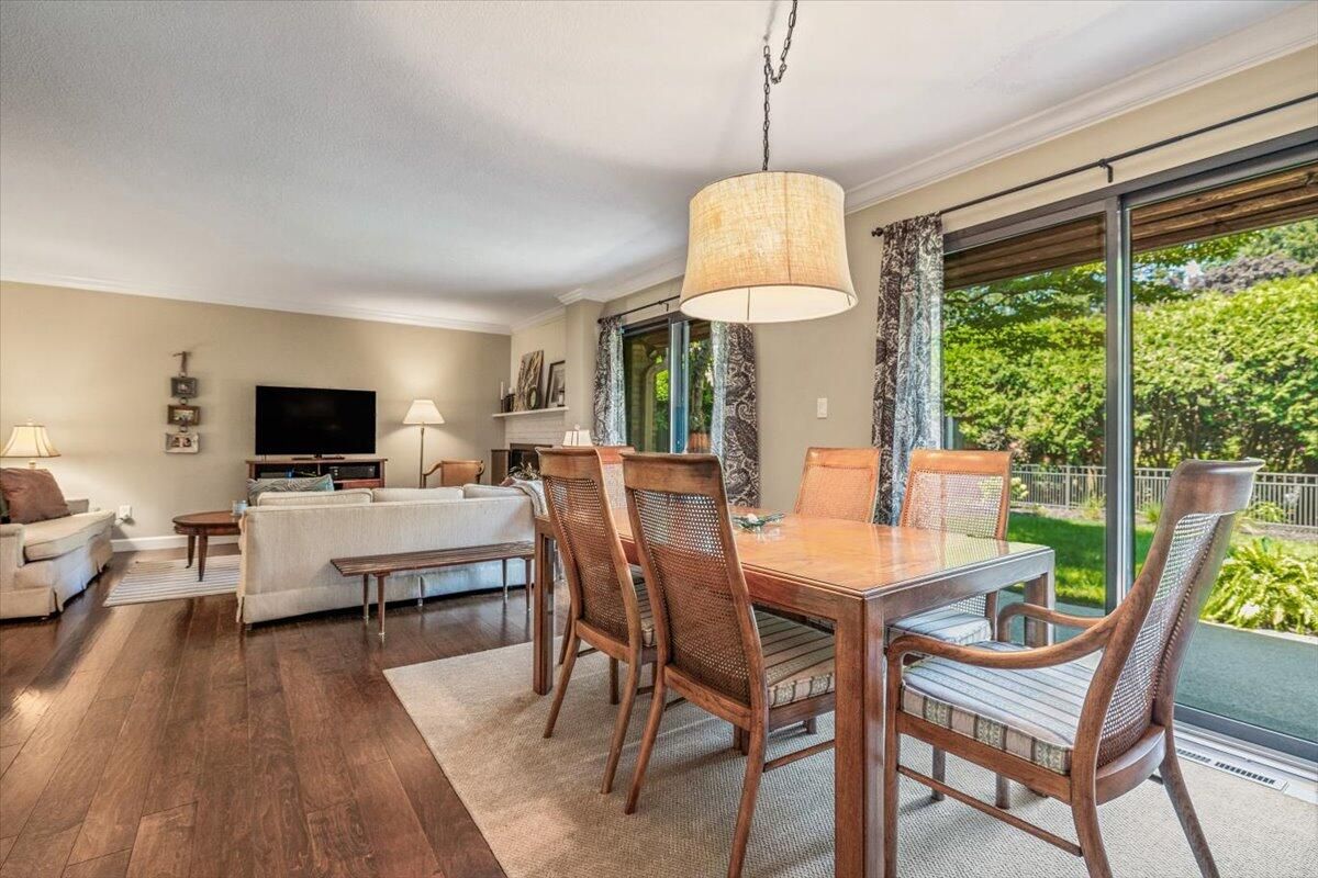 Dining room, Interior, Living room, Pendant Lights, Wood Texture Flooring