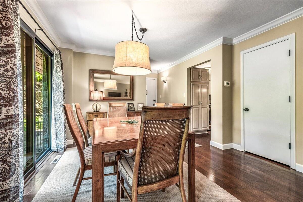 Dining room, Interior, Wood Texture Flooring