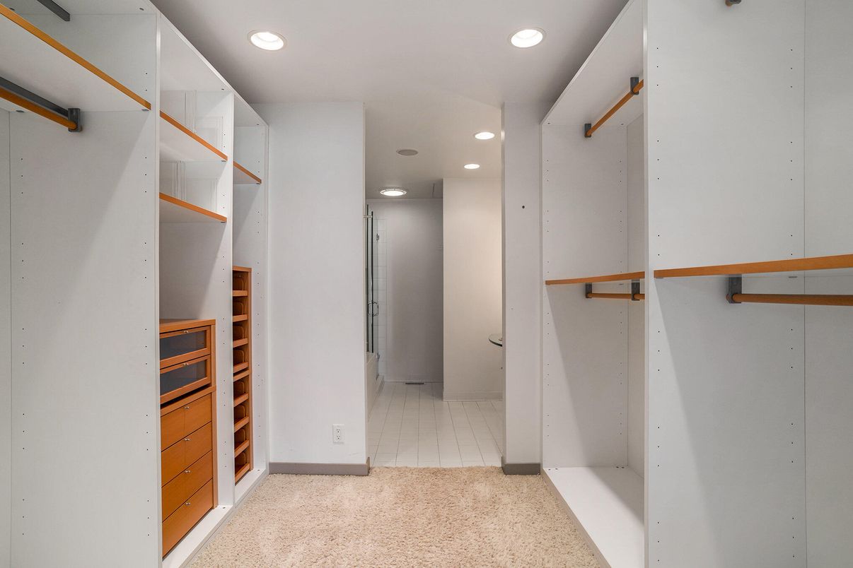 Interior, Recessed Lighting, Walk-in Closets