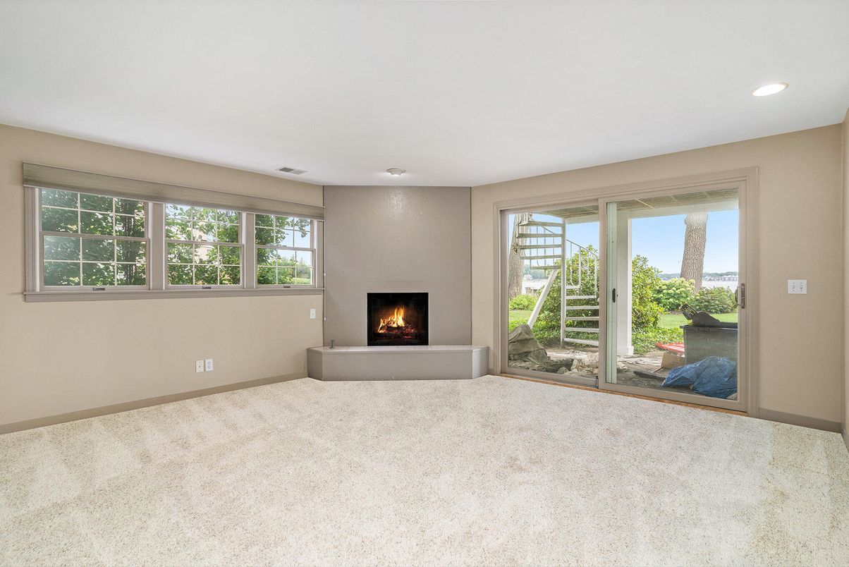Empty room, Fireplace, Interior, Recessed Lighting