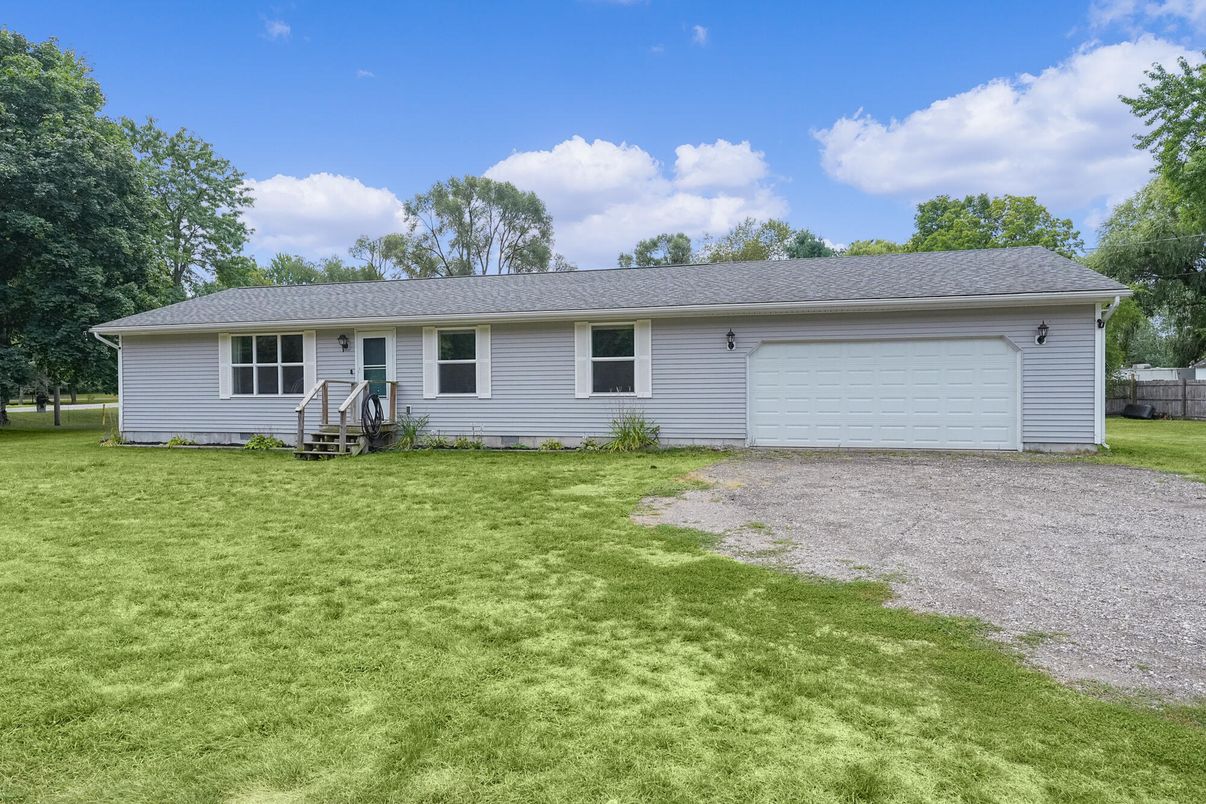 Attached, Backyard, Exterior, Facade, Ranch