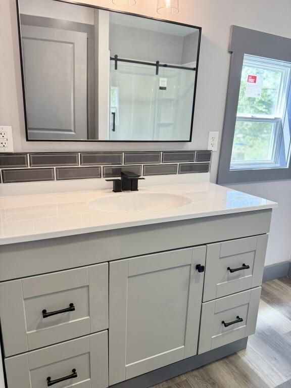 Bathroom, Dual Sink Vanities, Interior, Wood Texture Flooring