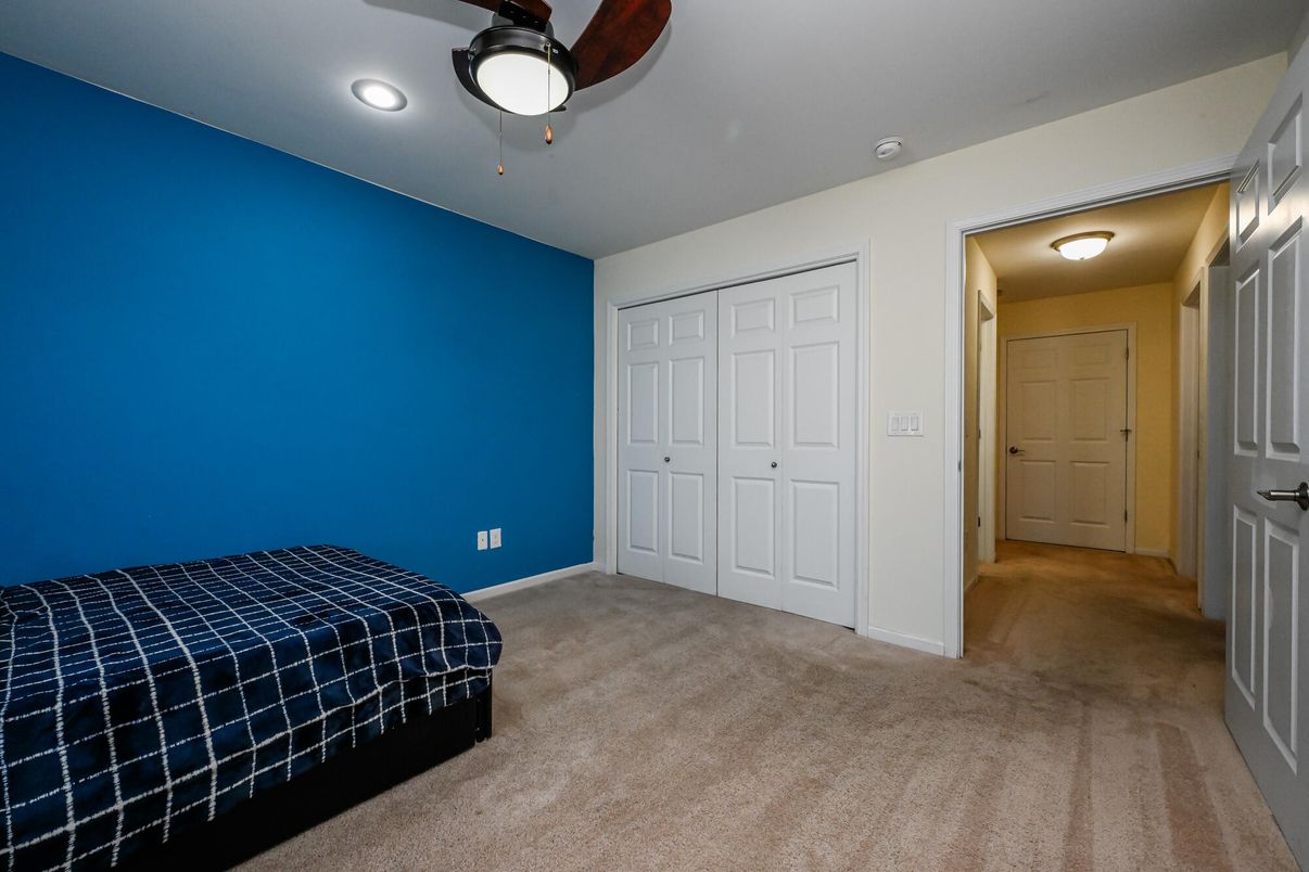 Bedroom, Empty room, Interior, Recessed Lighting