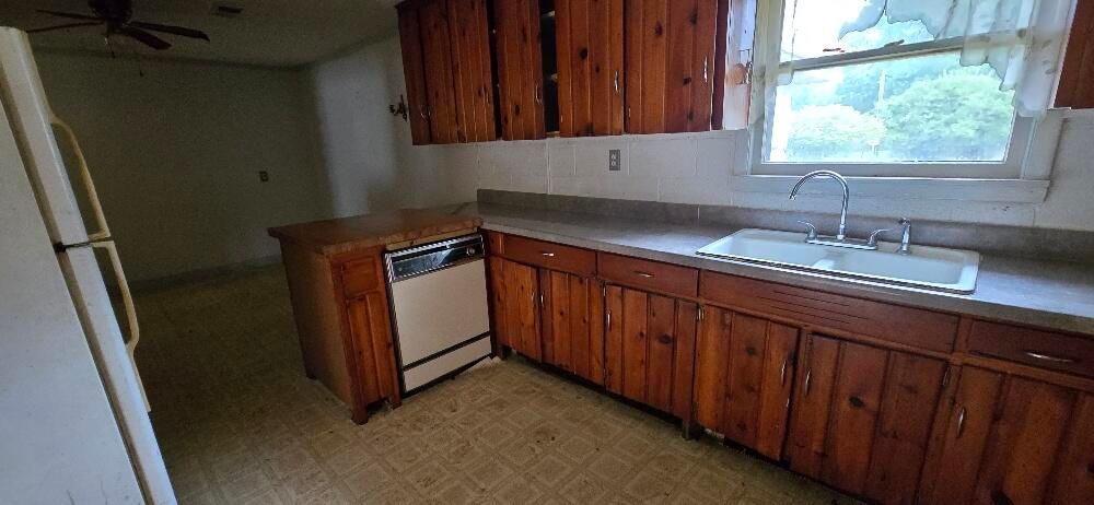 Interior, Kitchen