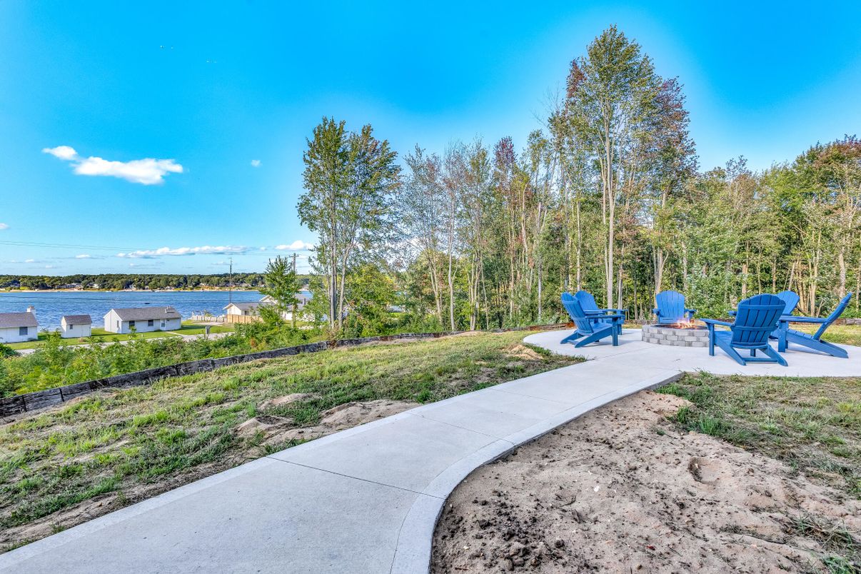 Backyard, Exterior, Water