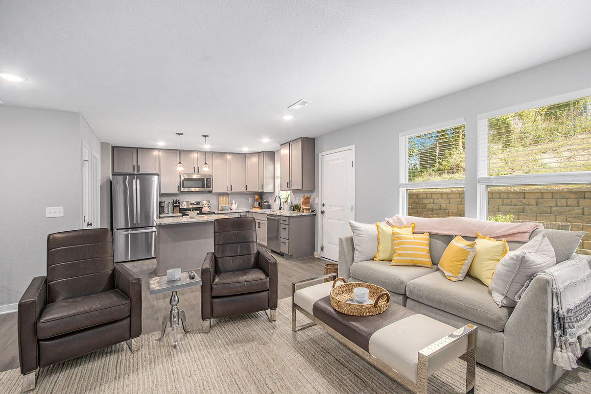Interior, Kitchen, Living room, Pendant Lights, Recessed Lighting, Stainless Steel Appliances