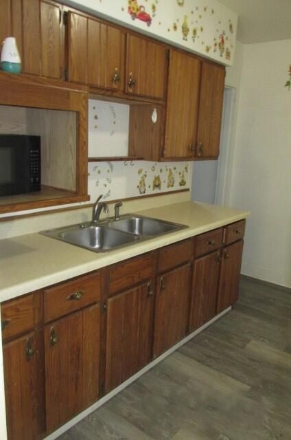 Interior, Kitchen, Wood Texture Flooring