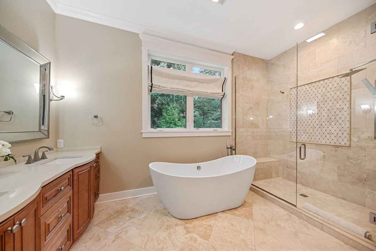 Bathroom, Dual Sink Vanities, Free Standing Baths, Glass Shower, Interior, Recessed Lighting