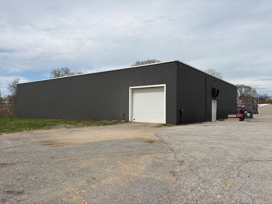 Backyard, Detached Garage, Exterior