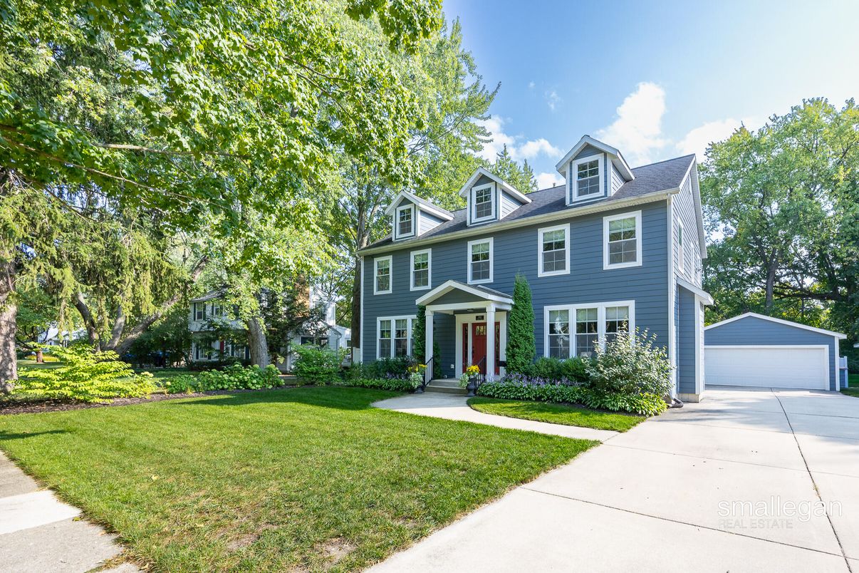 Backyard, Detached Garage, Exterior, Facade, Georgian