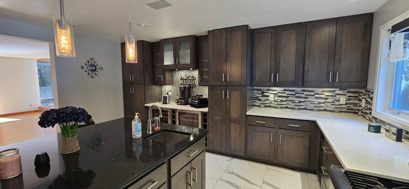 Interior, Kitchen, Marble, Pendant Lights, Recessed Lighting