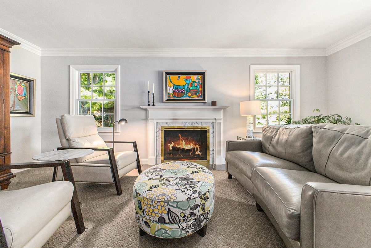Fireplace, Interior, Living room