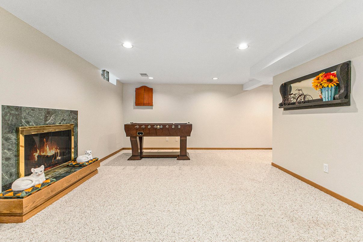 Fireplace, Game Room, Interior, Recessed Lighting