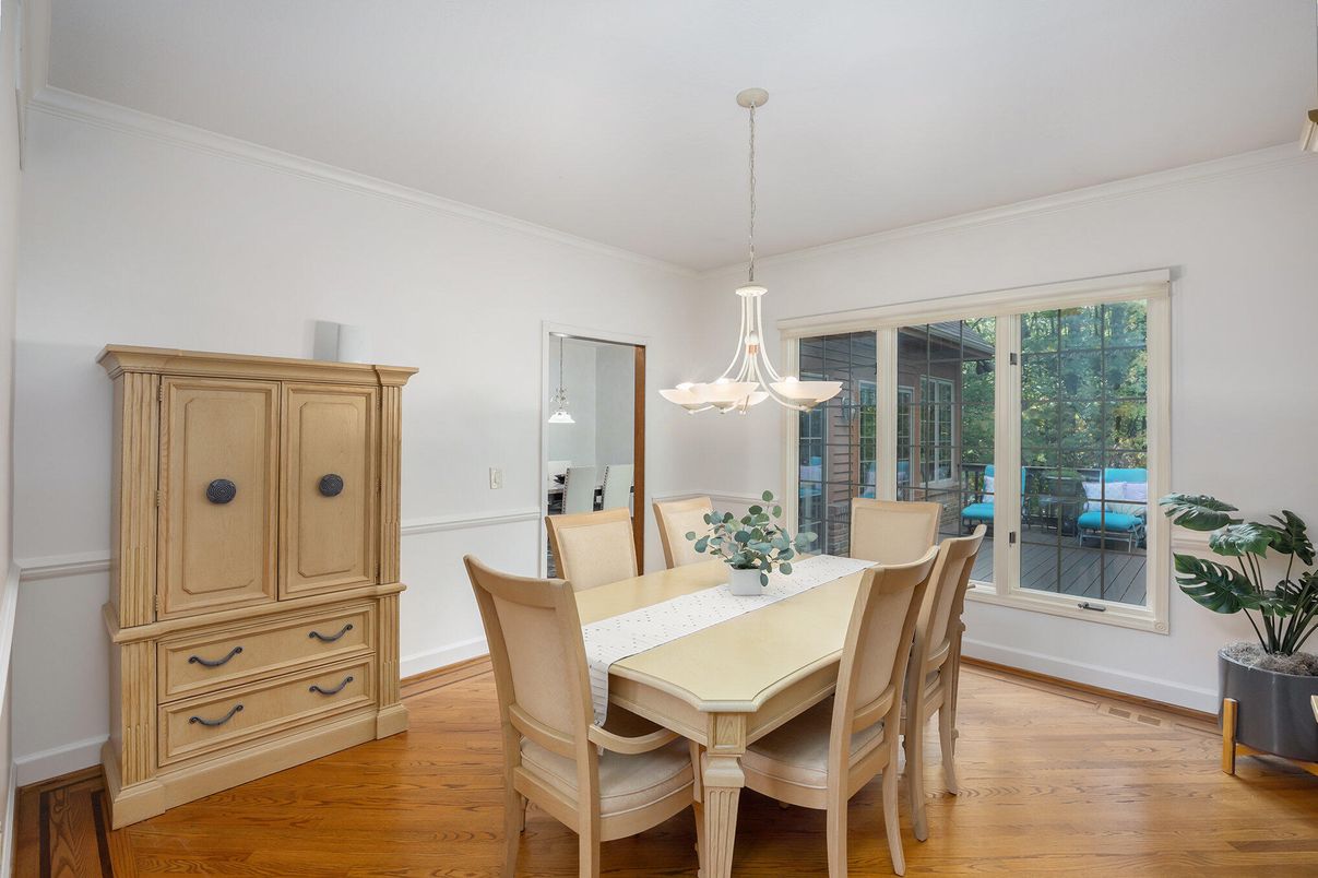 Chandelier, Dining room, Interior, Pendant Lights, Wood Texture Flooring