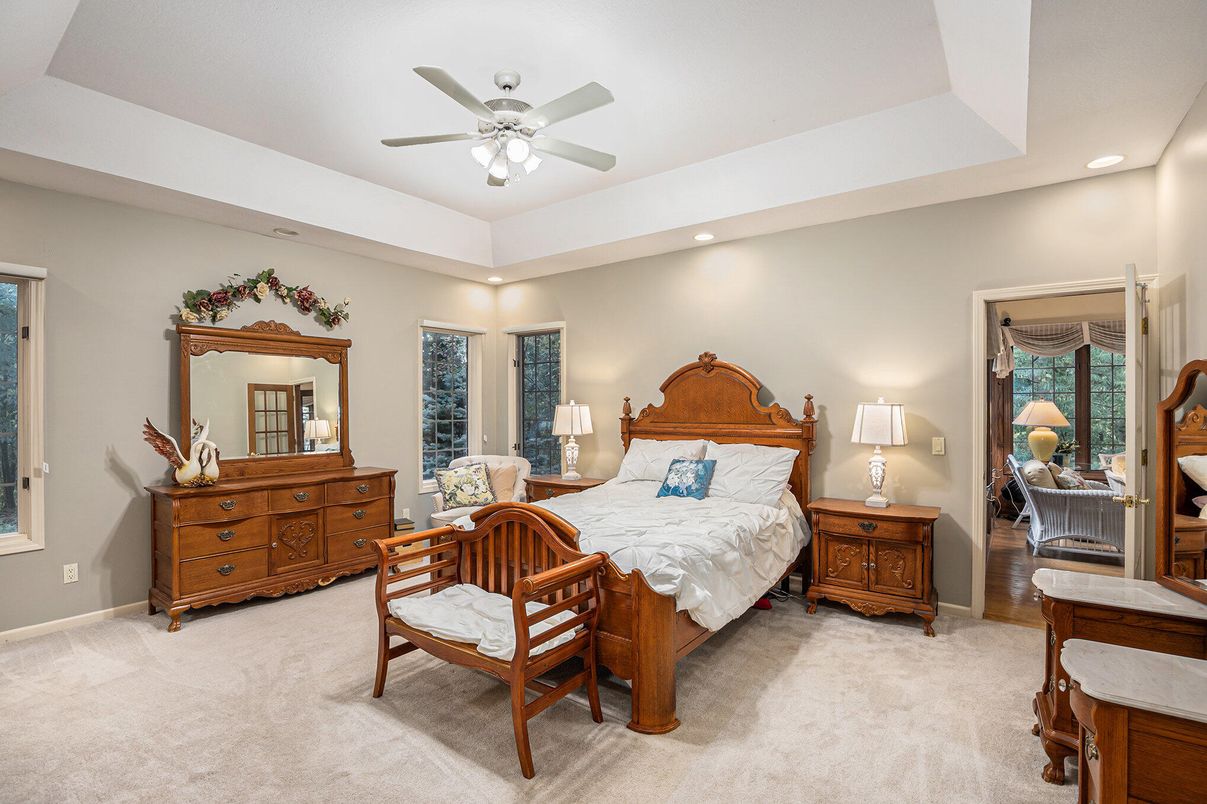Bedroom, Interior, Recessed Lighting