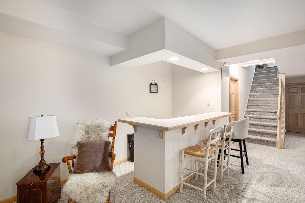 Interior, Recessed Lighting