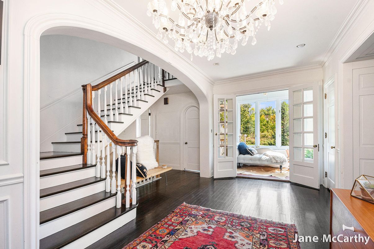 Chandelier, Interior, Recessed Lighting, Wood Texture Flooring