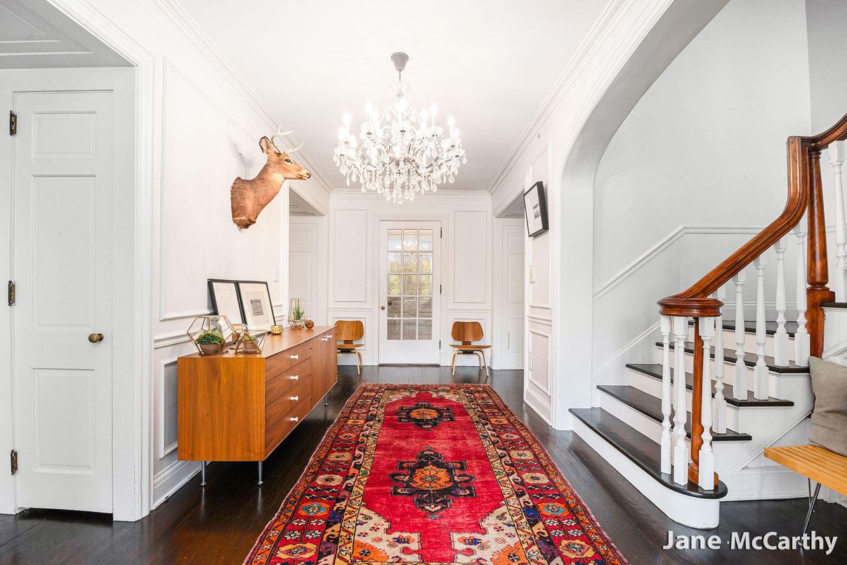 Chandelier, Interior, Wood Texture Flooring