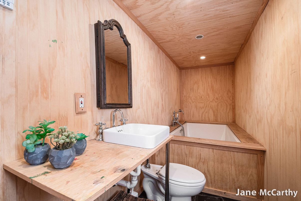 Bathroom, Interior, Recessed Lighting, Wooden Ceilings, Wooden Walls