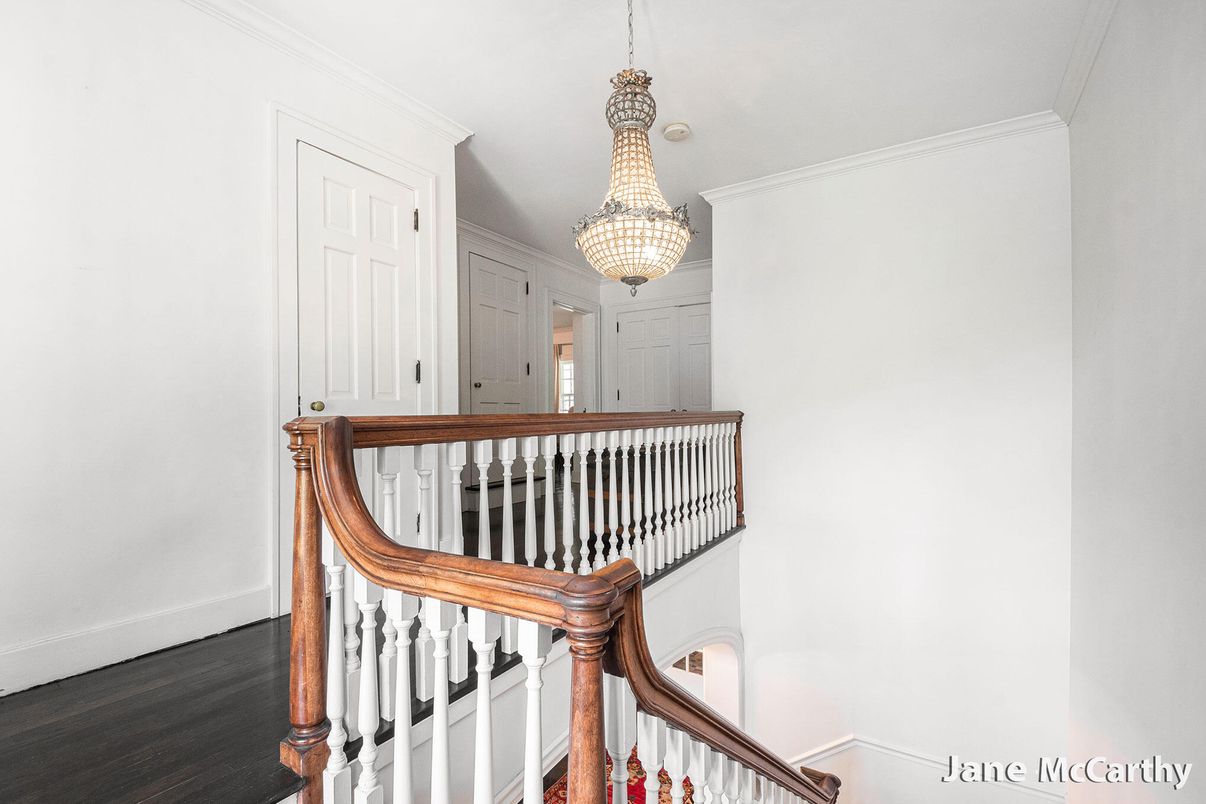 Chandelier, Interior, Wood Texture Flooring