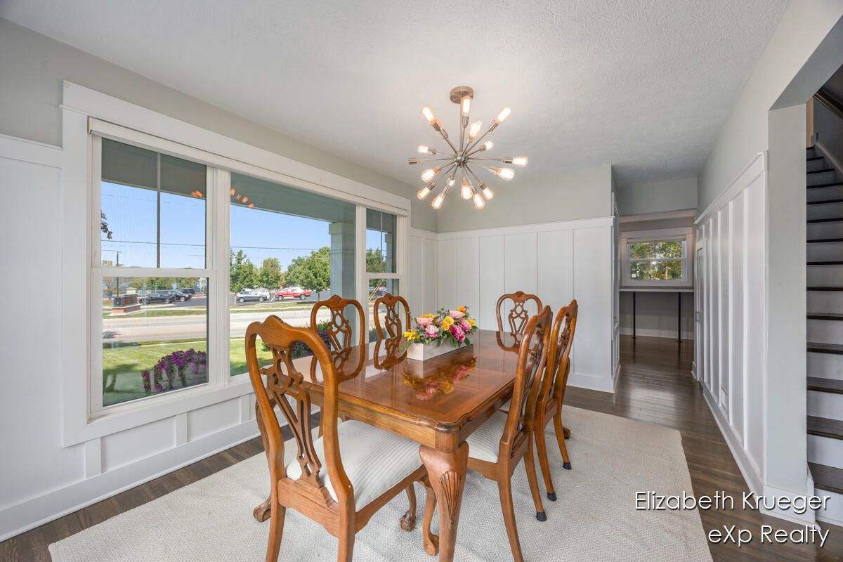 Dining room, Interior, Pendant Lights, Wood Texture Flooring